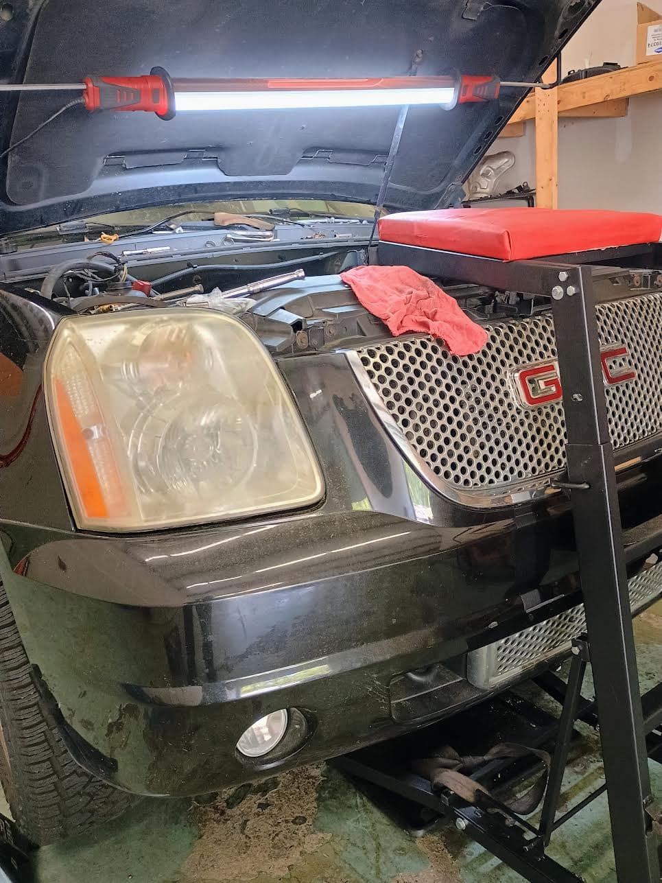 GMC Yukon Valve Cover Gasket Replacement