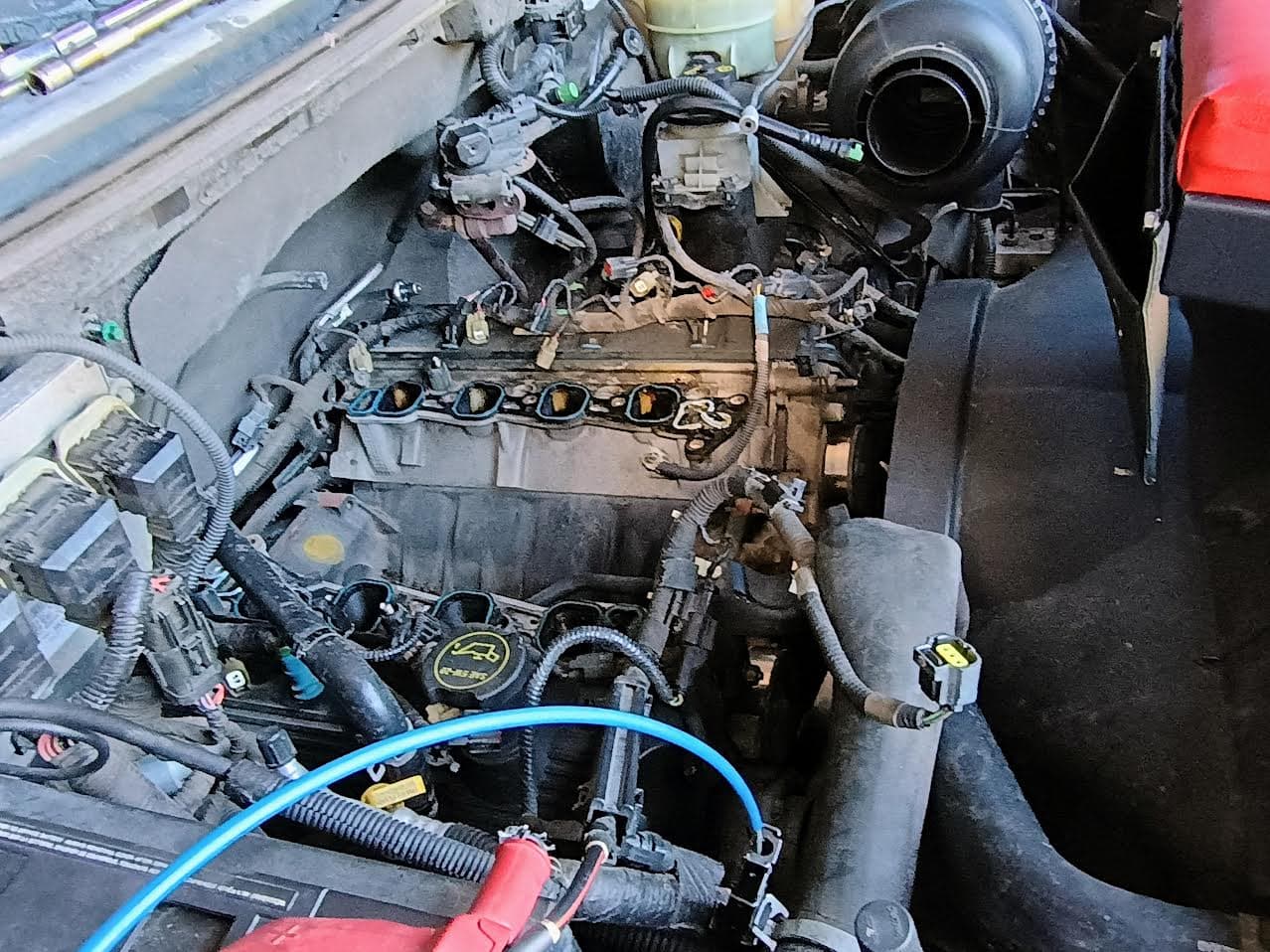 2005 Ford F-150 Intake Manifold Gasket Replacement image 2